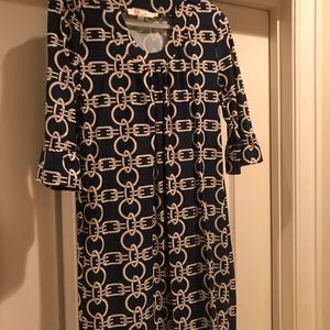 Aryeh Super fun silky dress